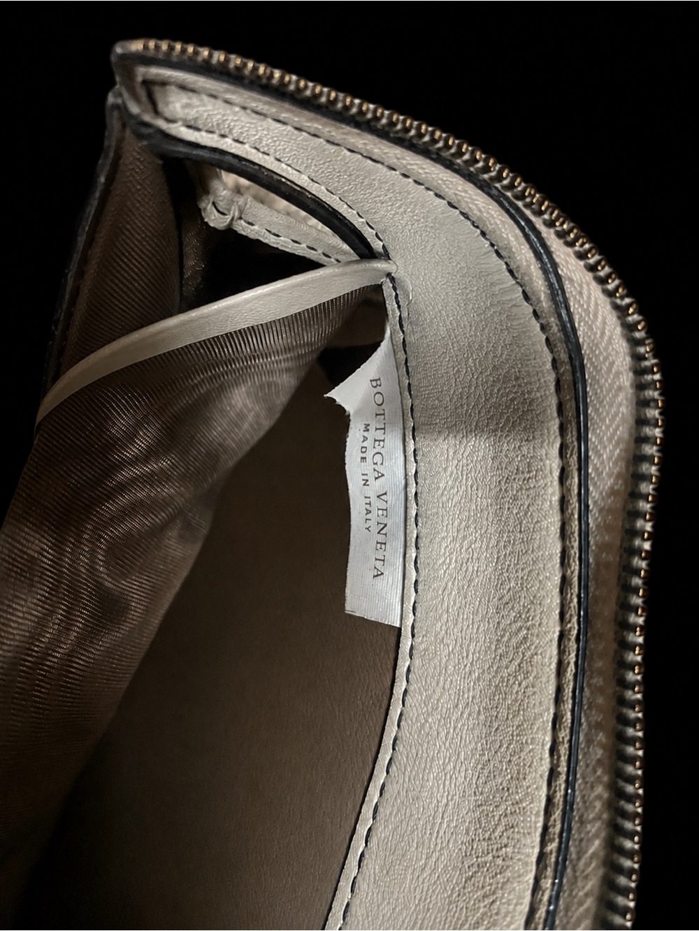 Rare limited edition Bottega Venetia Pixel wallet. - Picture 10 of 11